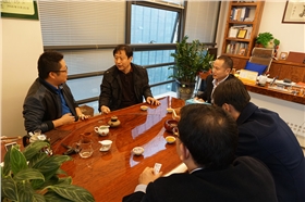 天津寶樂器吳總一行人蒞臨漆強化工水性漆生產廠家考察指導.jpg 天津寶樂器吳總一行人蒞臨漆強化工水性漆生產廠家考察指導.jpg