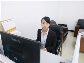 漆強(qiáng)化工員工袁琴 漆強(qiáng)化工員工袁琴