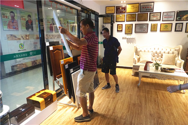 用心做服務(wù)的木器漆代理品牌&mdash;&mdash;漆豐漆 (1).JPG